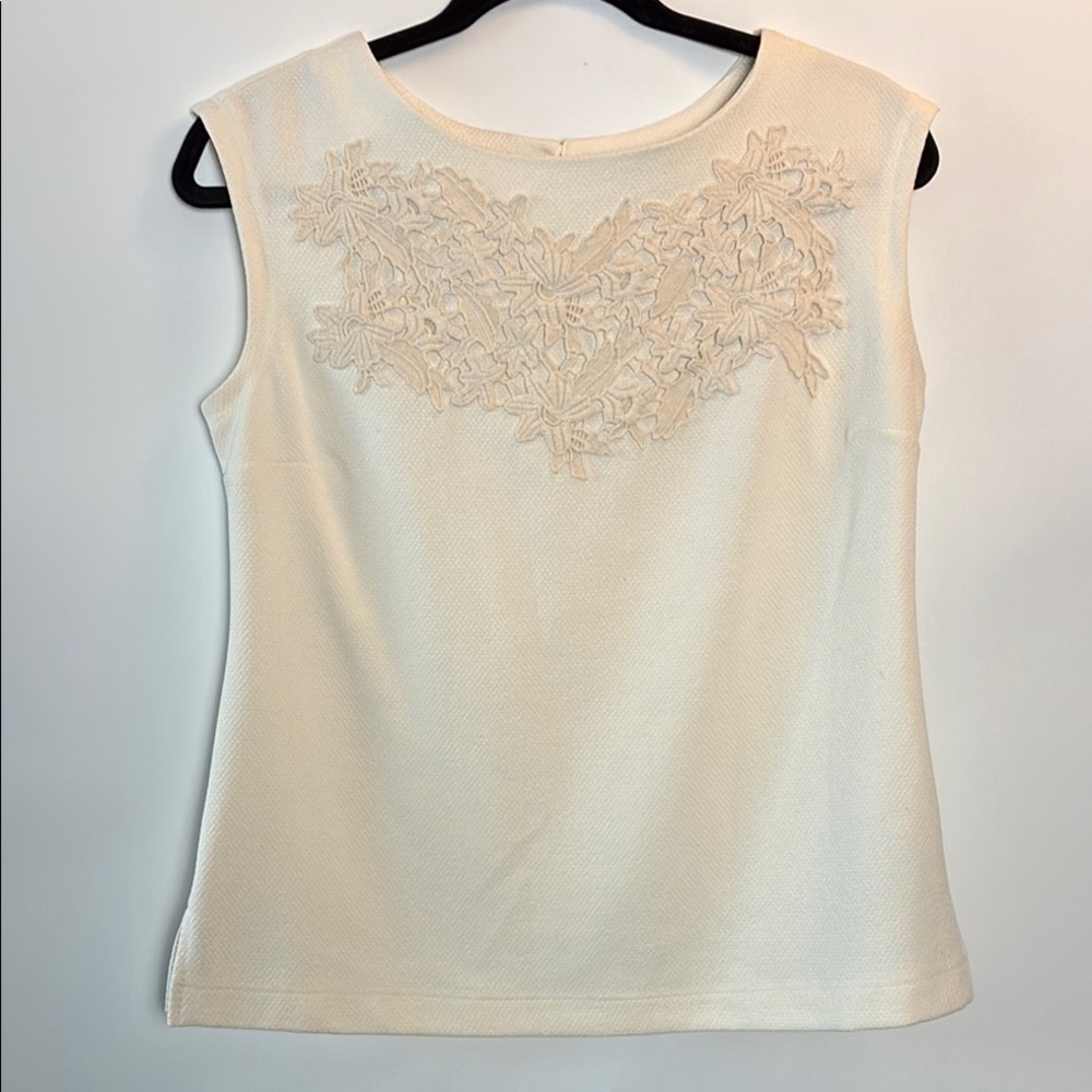 Worthington Lace Cream Sleeveless Top